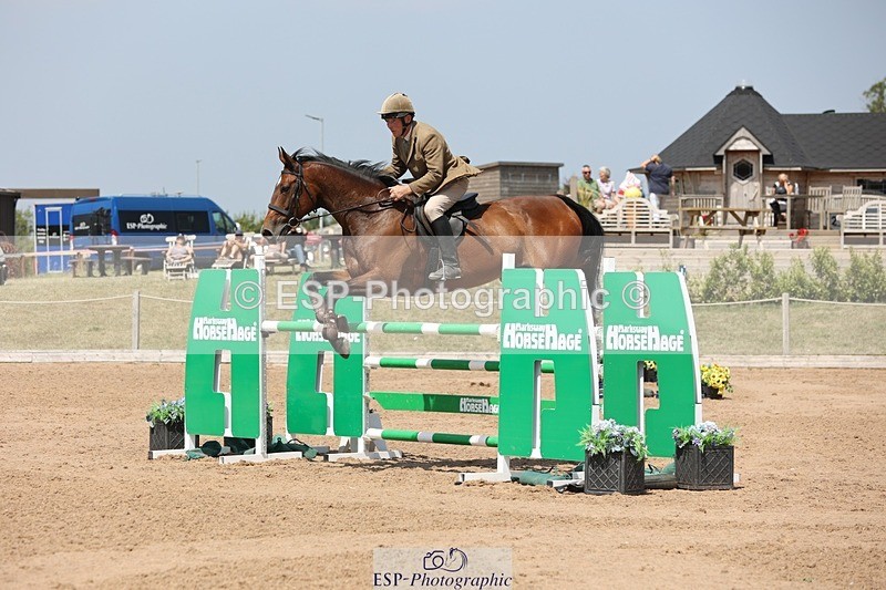 250725-135135-03090 - Cls 3 Snr Foxhunter