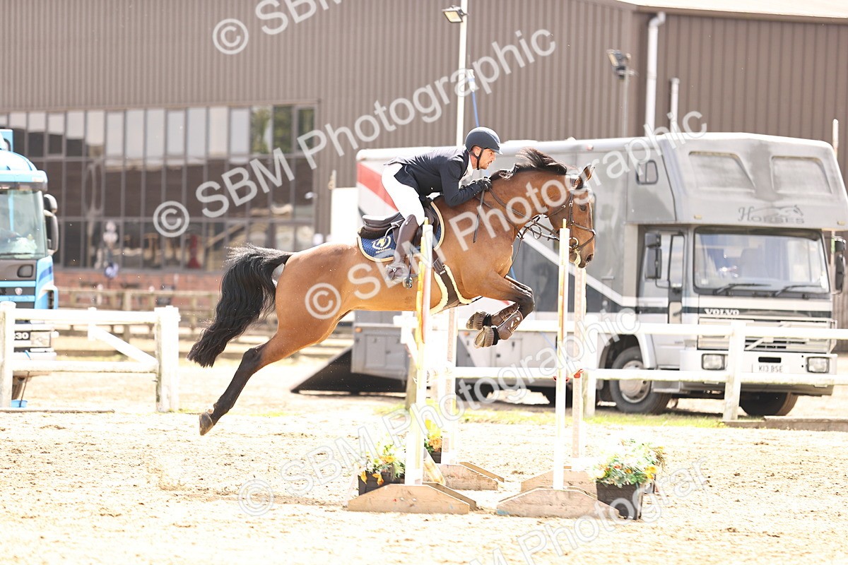 SBM_001961 - Class 10 - Senior British Discovery - 1.00m
