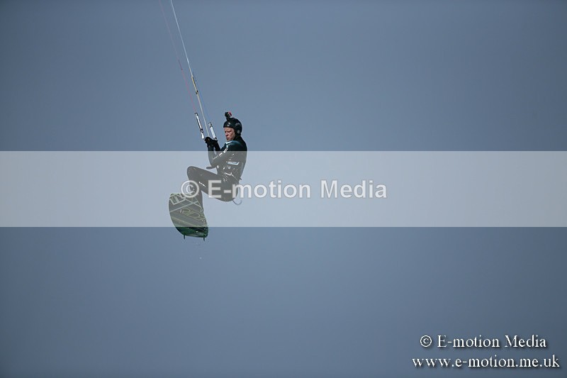 KS 020413-53 - Kite Surfing