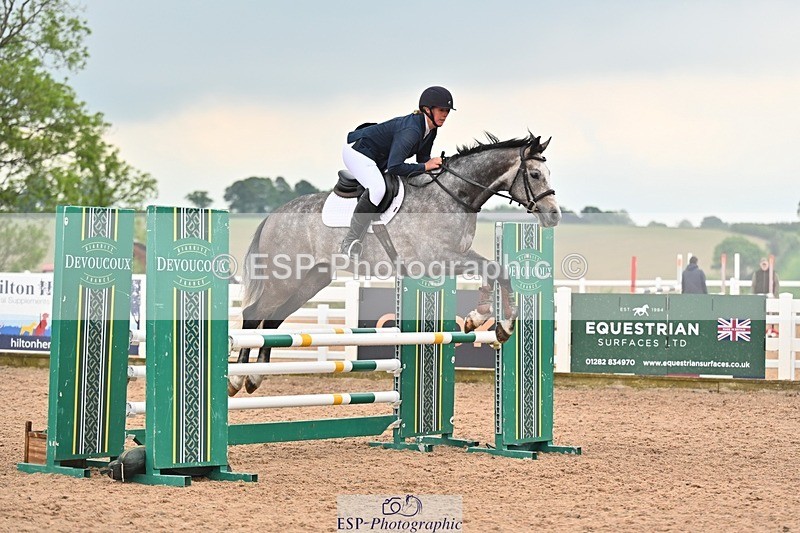 260508-091557-04386 - Cls 17 British Novice and 90cm Open