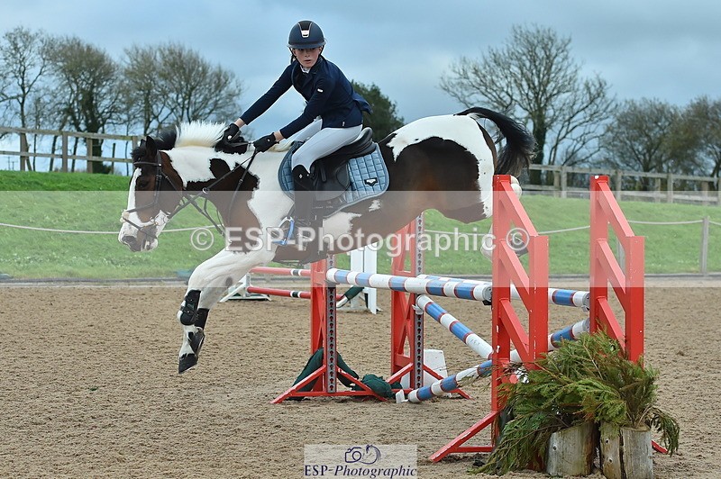 231119A-135928-06082 - Sun Cls 26 Springboard 128cm & 138cm