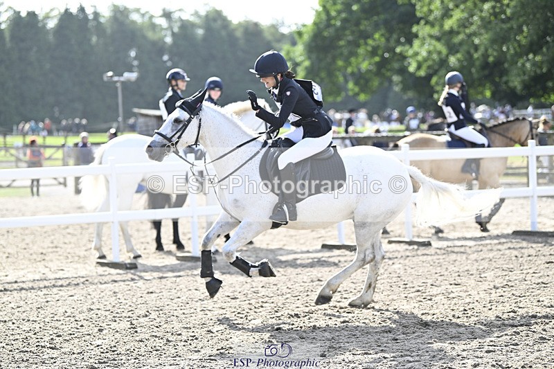 240823X-094320-14859 - 60cm R2 9.30 to 11.00