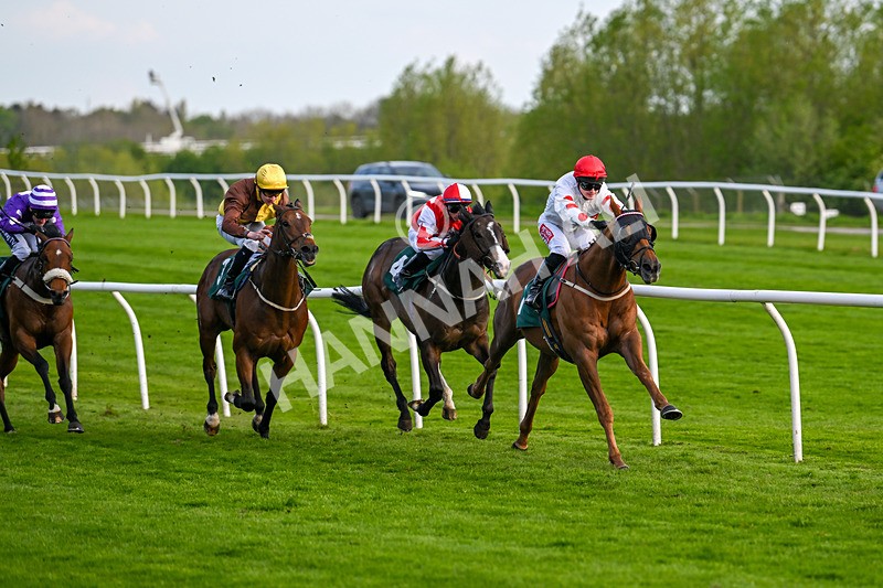 300424-Race 4-Fortunate Star-2793 - Race 4