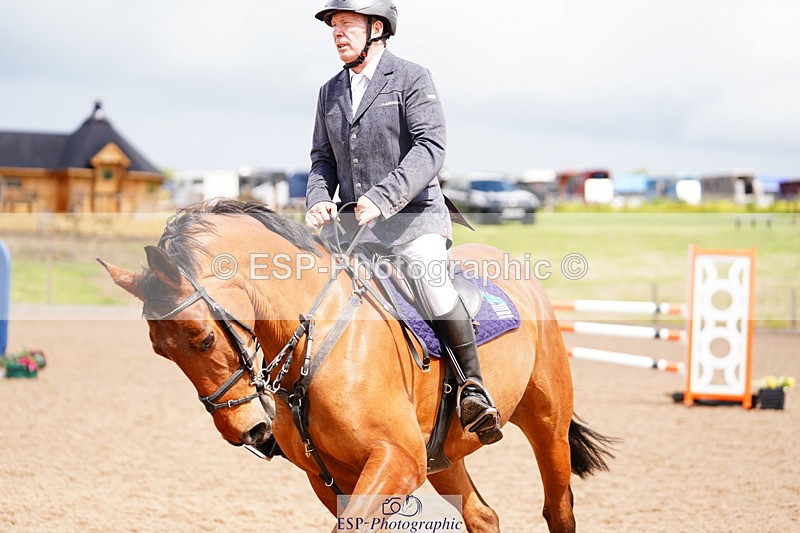 240526A-121912-08028 - Cls 26 Chard Equ 1.05m and 1.10m Grand Prix