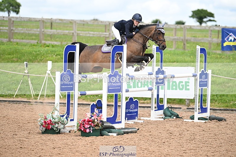 240630A-144037-14449 - Cls 25 HOYS 138cm Jump Off and Presentations