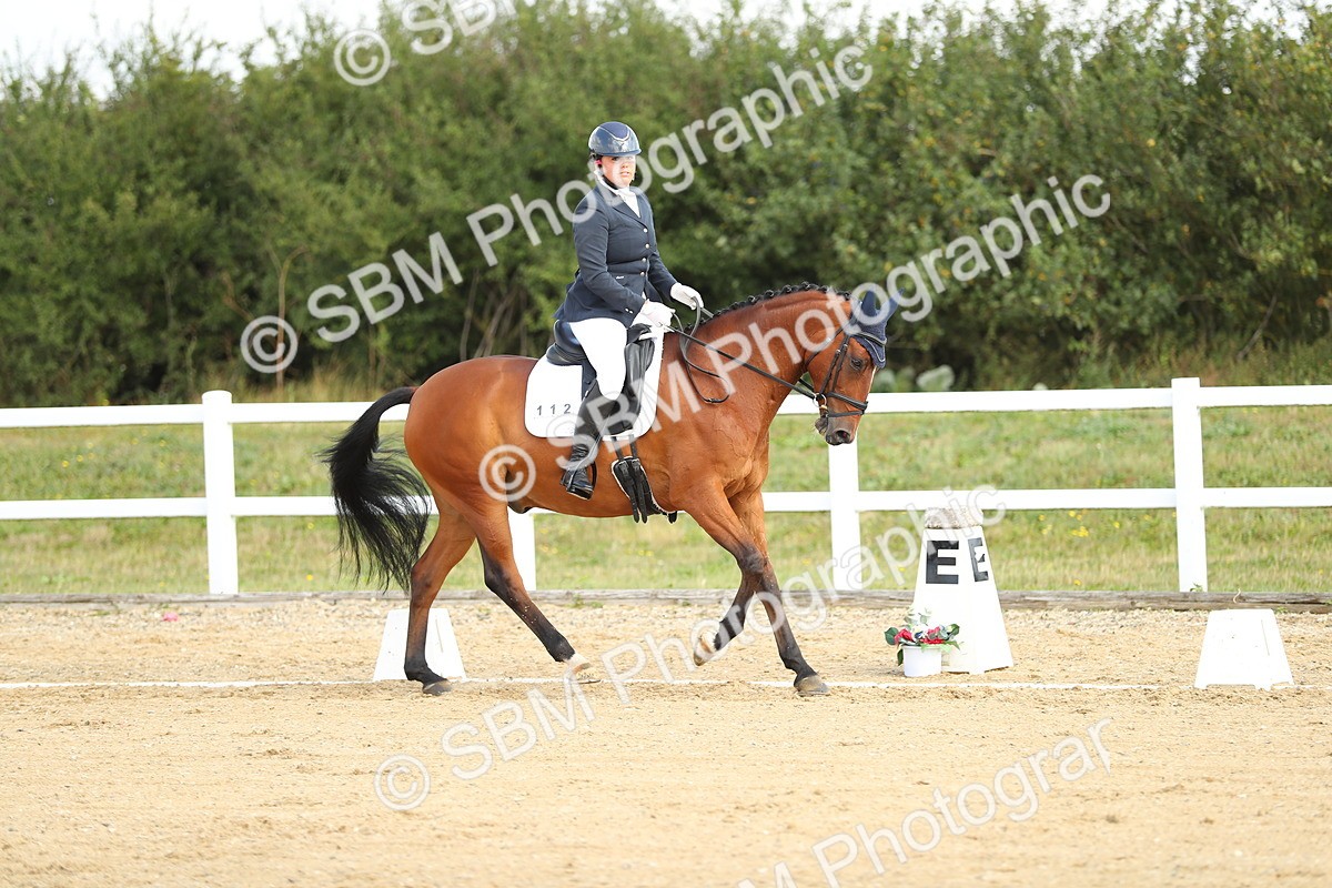 SBM_015495 - Class 14 - Novice 23 - 10.29-11.32