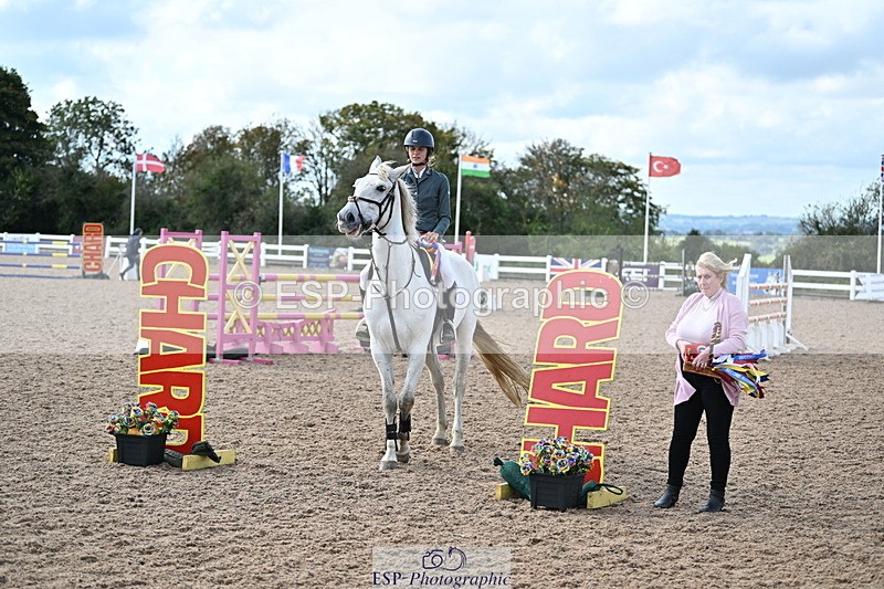 241005A-130451-03964 - SAT Cls 18 1.05m Amateur Jump Off and P