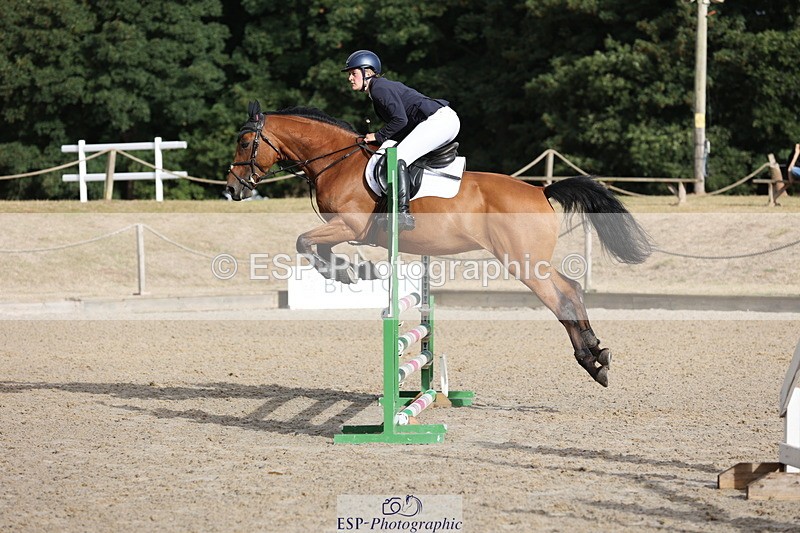 250829A-090030-00121 - Cls 6 85cm Amateur Quali