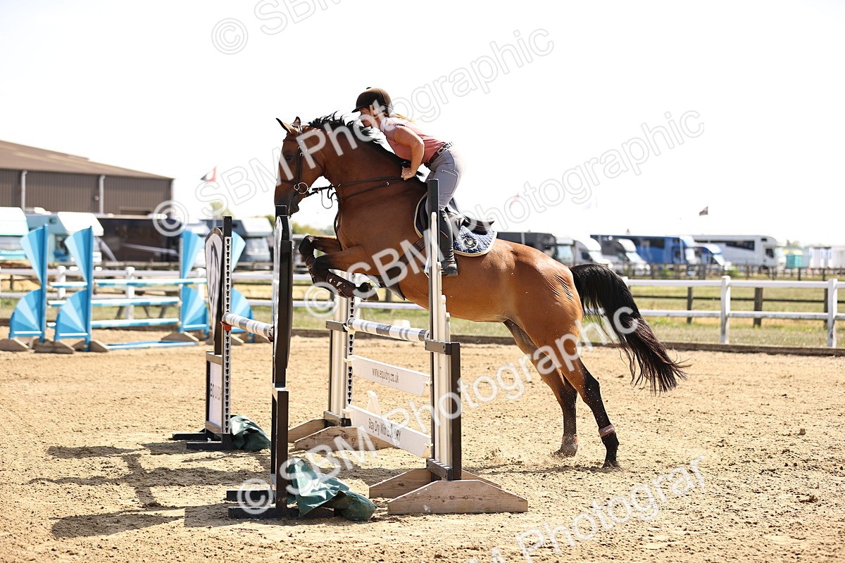 SBM_006811 - Class 13 - Senior Newcomers - 1.10m