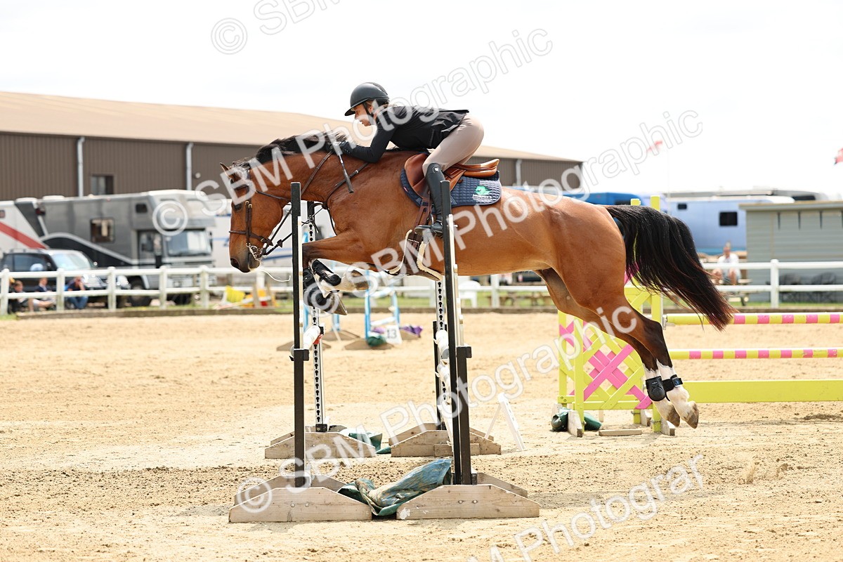 SBM_005666 - Class 17 - Senior Discovery - 1.00m