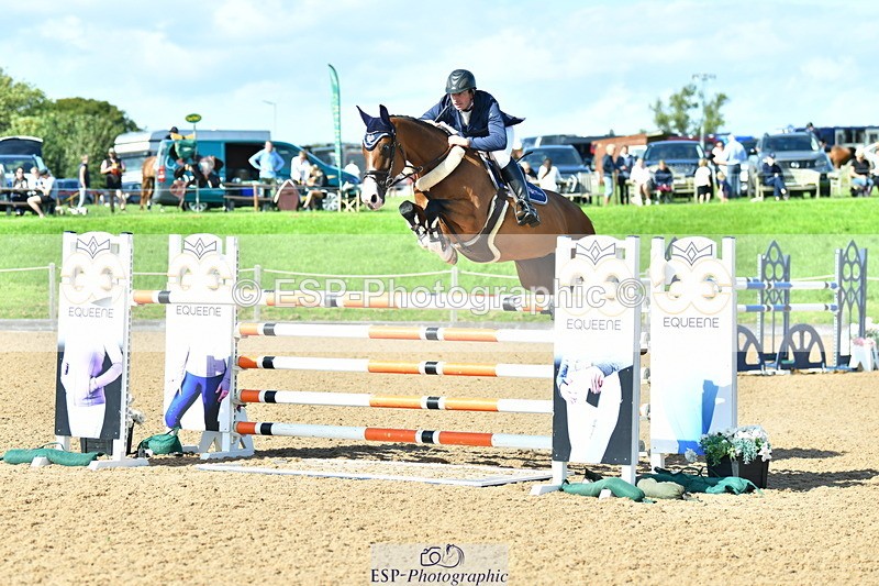 230811A-162949-06197 - Cls 24 Nat 1.30m Open