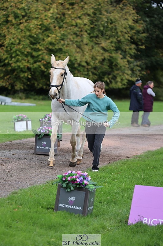 251026A-105302-23343 - G-557-Imogen.Knight