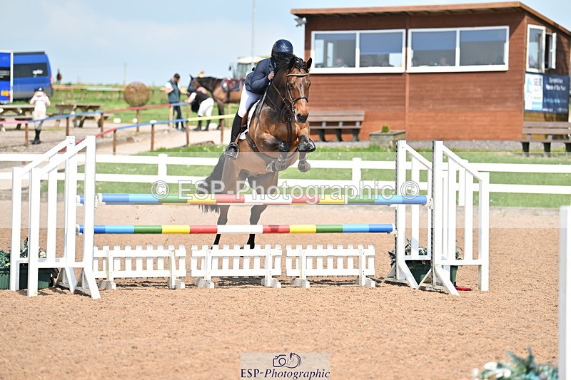 240509A-153246-03058 - Cls 5 1.05m National Am Quali