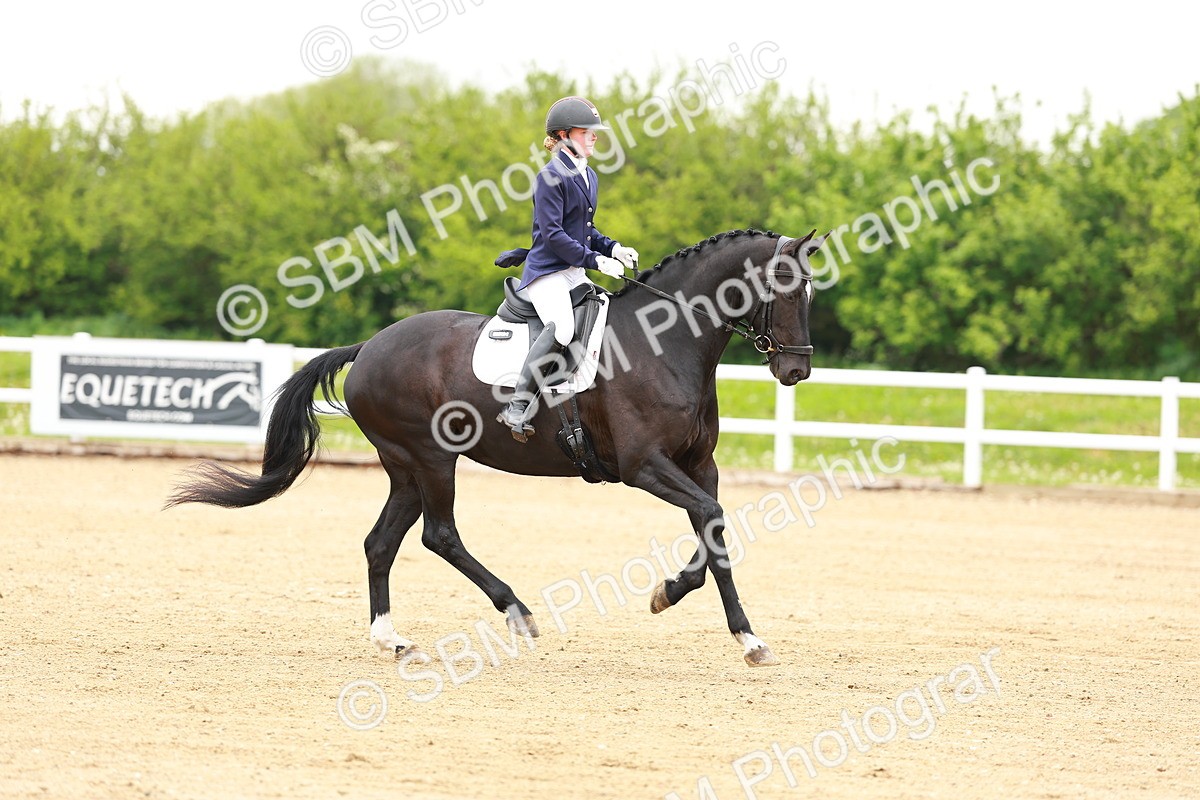 SBM_004729 - Class 15 - Novice 5