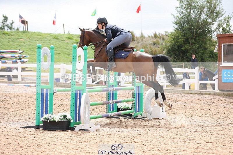 240630A-112159-12609 - Cls 31 Discovery and 90cm Open