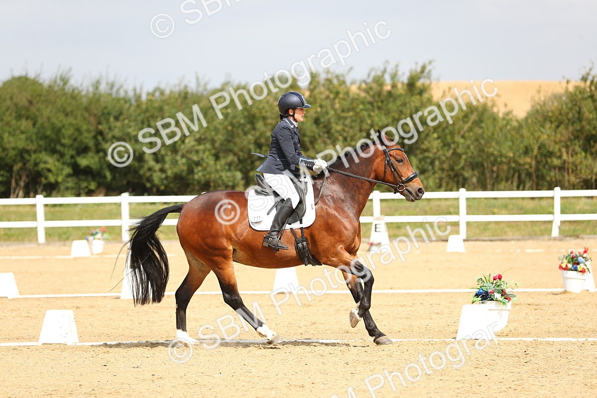 SBM_016478 - Class 13 - Novice 23 - 11.25-12.35