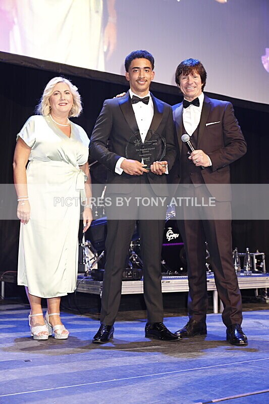 _09I0737 - The CYP Awards 2024