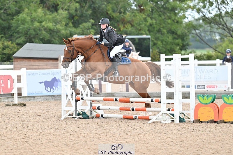 250920-100747-00130 - Cls 20+21 Club and Schools 60cm