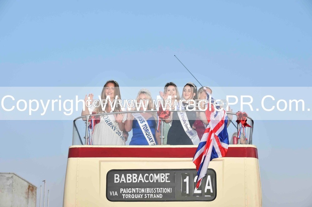 SH4_4014 - Carnival Procession.