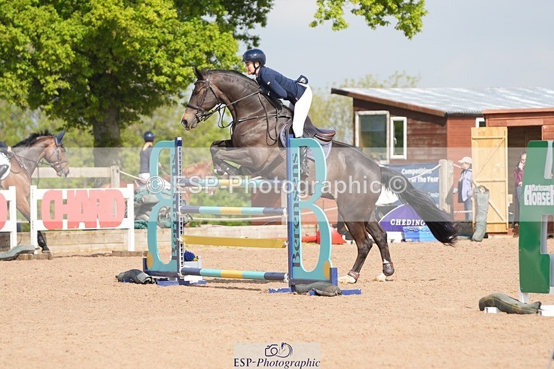 260508-101021-04795 - Cls 12 Snr Foxhunter