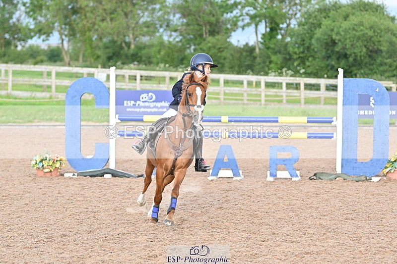 240628A-192205-01900 - Cls 7 Graham Heath 128cm + 138cm