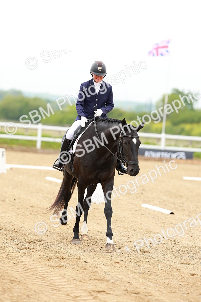 SBM_004753 - Class 15 - Novice 5