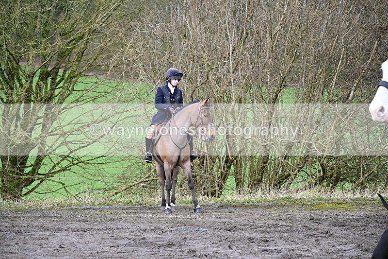 WJ6_8516 - Meet & Line One