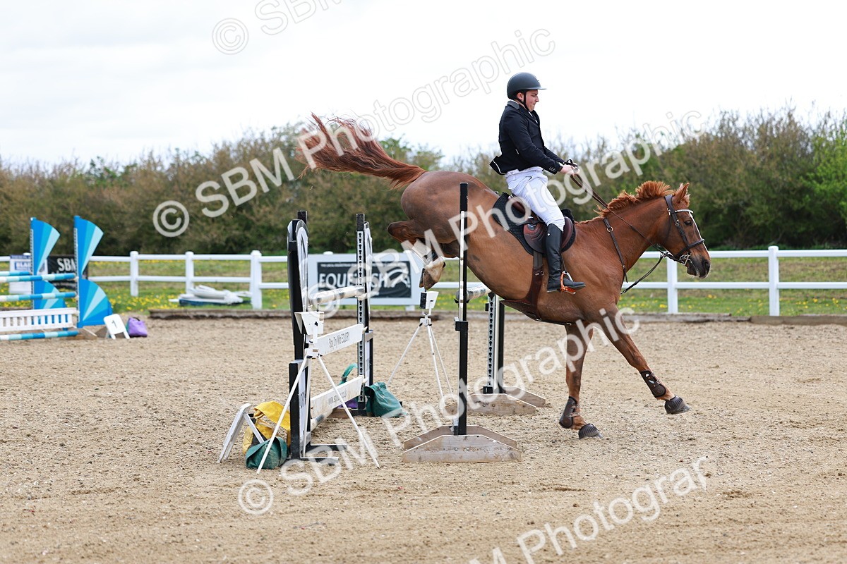 SBM_002618 - Class 11 - Senior Foxhunter - 1.20m