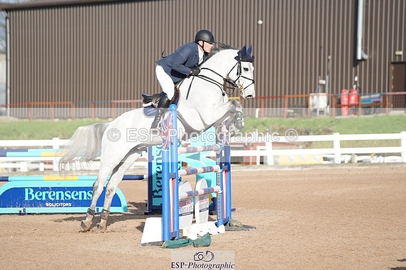 251108-135332-02765 - Cls 15 1.25m Winter Champ Qualifier