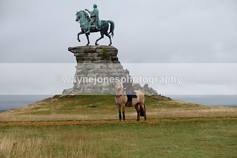 DSC_2442 - Time at Statue 12:34 to 12:56