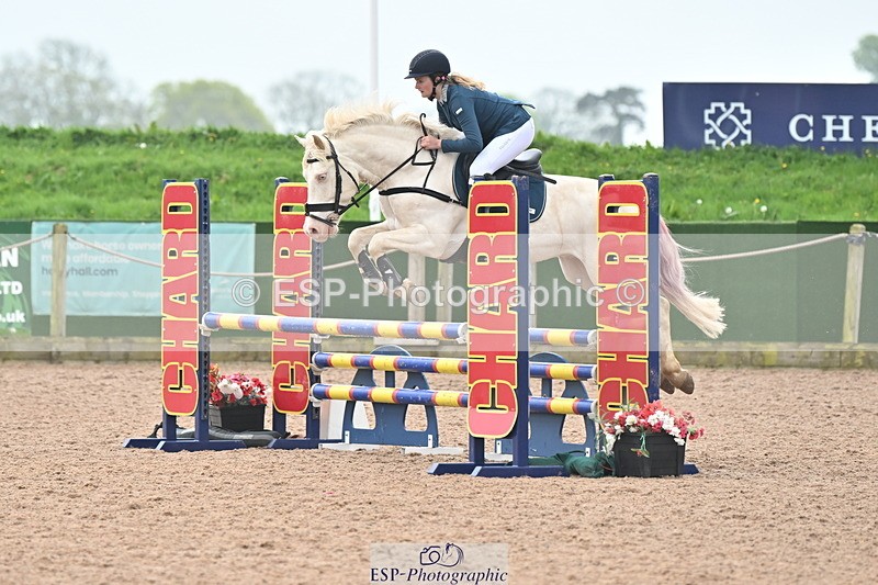 240505A-113444-04908 - Cls 3  Pony Discovery & 90cm Open