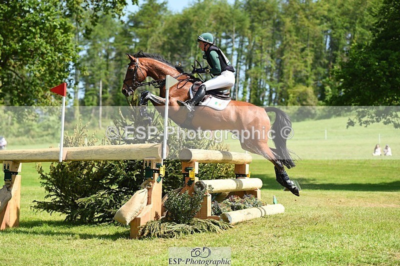 230527-111044-09112 - 303-JESMOND_RENARD-Susie_Berry-XC