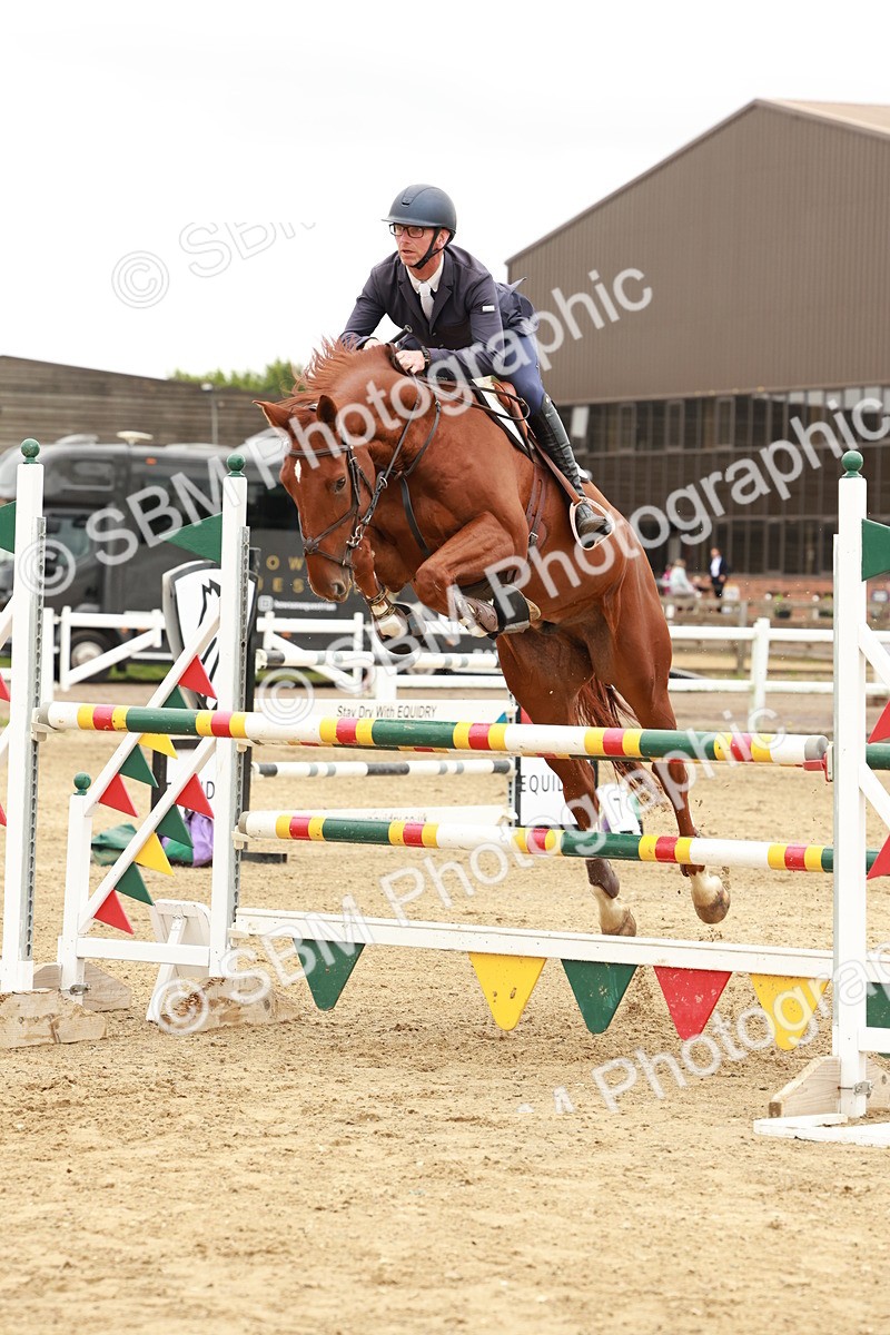 1I0A8076 - Class 5 - Senior Foxhunter 1.20m