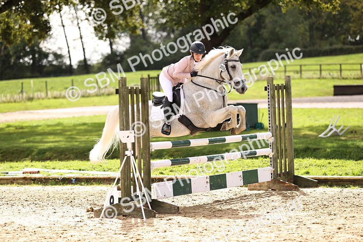SBM_41123 - J40 Senior Horse & Pony 90cm Supreme Championship
