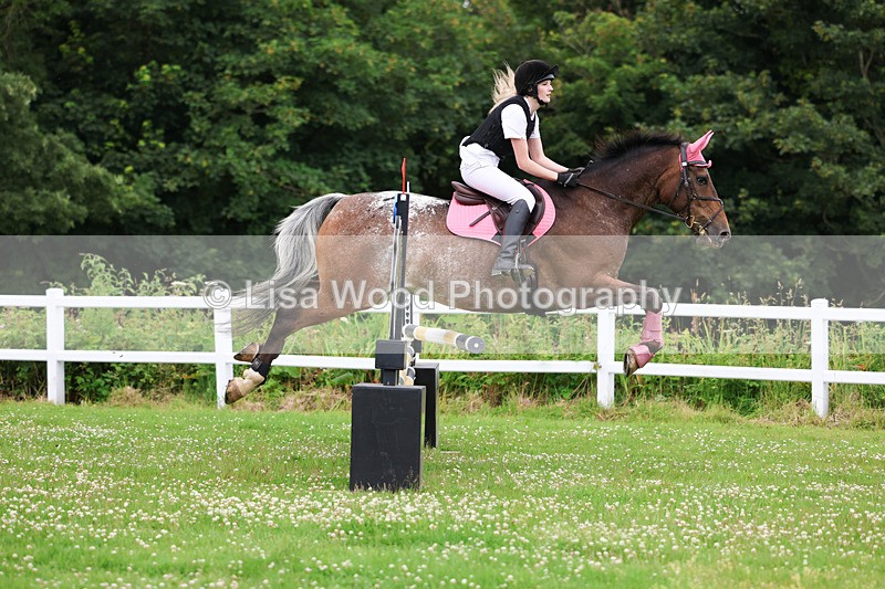 3E7A3663 - Class 6: Hawkins Motors Senior 1.00m Derby