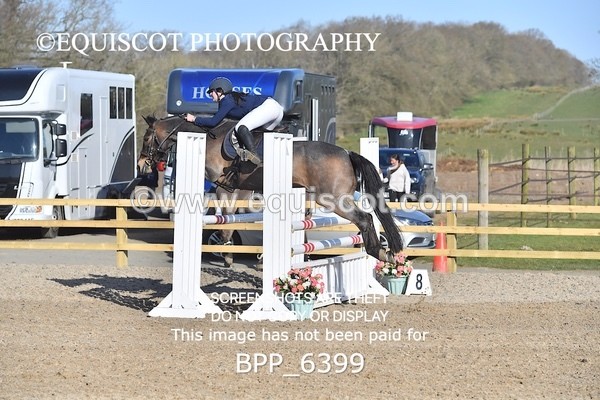 BPP_6399 - CLASS 10 SUN Newcomers/ 1m Open