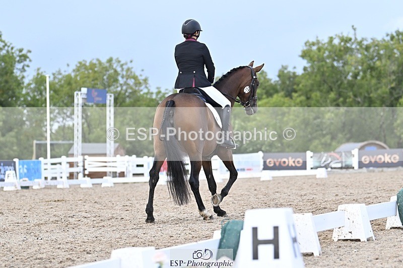 250907-163604-10677 - 111-Kerry.BevanKardashian