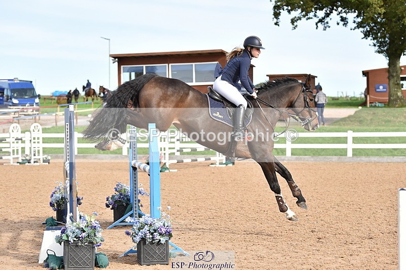 231015A-144224-08780 - Cls 26 1.05m Grand Prix