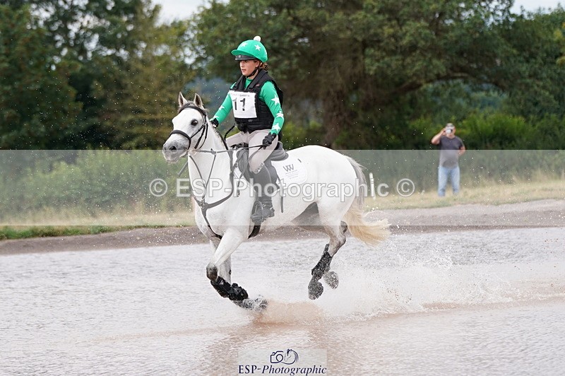 250802A-105838-01595 - A-011-Milly.Meza-Bradford-HAZELROCK.SYMPHONY