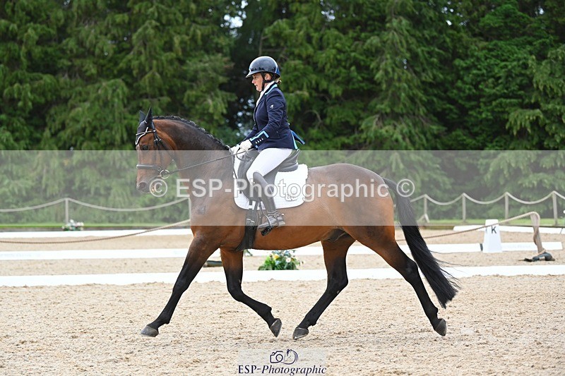 230813-171209-08591 - Cls 14 Medium Silver 16.45 to End