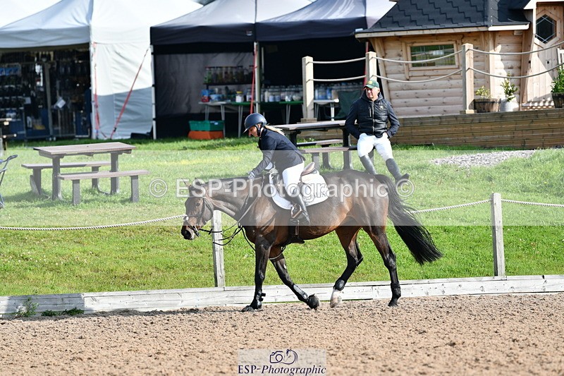 240915A-100448-08927 - Cls 25 Snr 1.20m Open