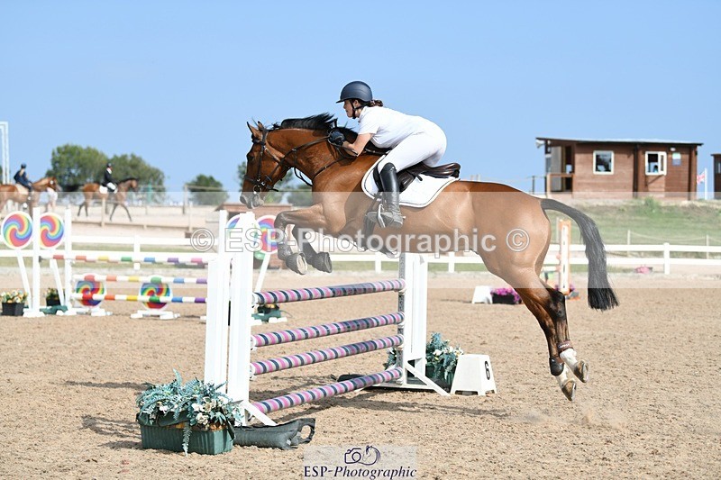 250725-163517-03962 - Cls 10 1.05m Amateur Quali