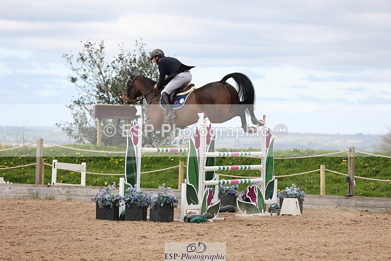 240419A-103723-06129 - Cls 2, 2 Star Small Tour 1.30m