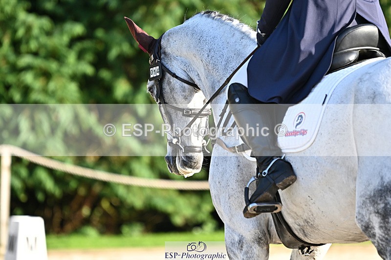 241023-161113-00872 - 014-Lizzie.Luxton-ST.TROPEZ