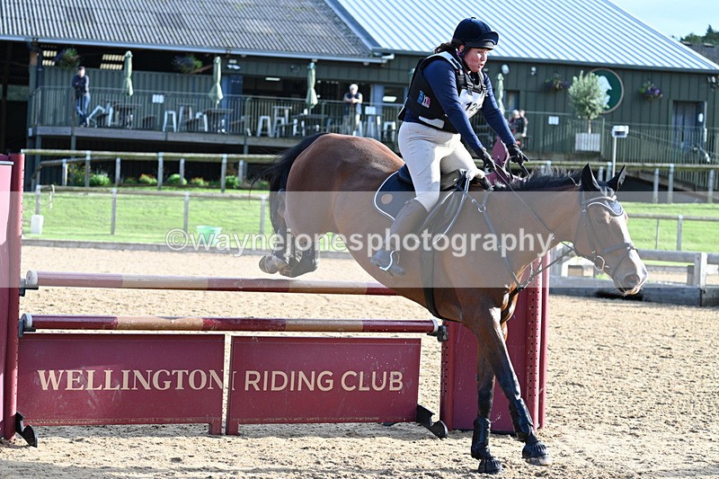 WJ7_5695 - Time 16:18 to 16:39