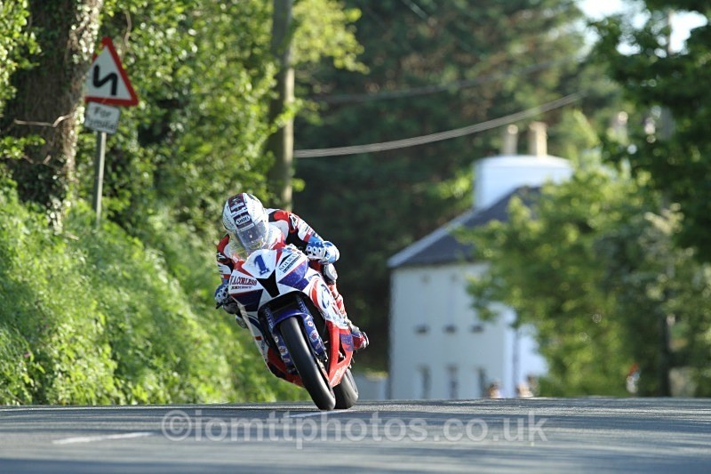 John McGuinness - Monster Energy Supersport Race 1