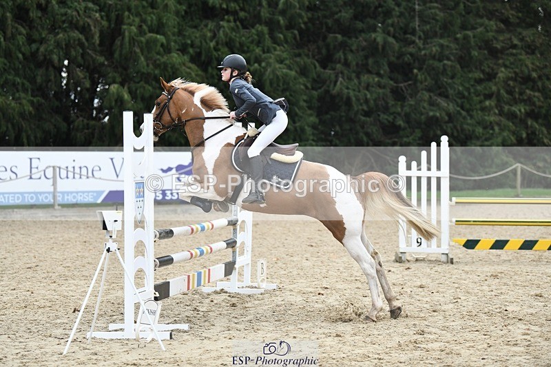 240204-123538-01276 - Cls 3 90cm Start to 12.40 CW