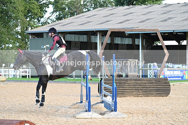 WJ7_6345 - Time 16:55 to 17:11