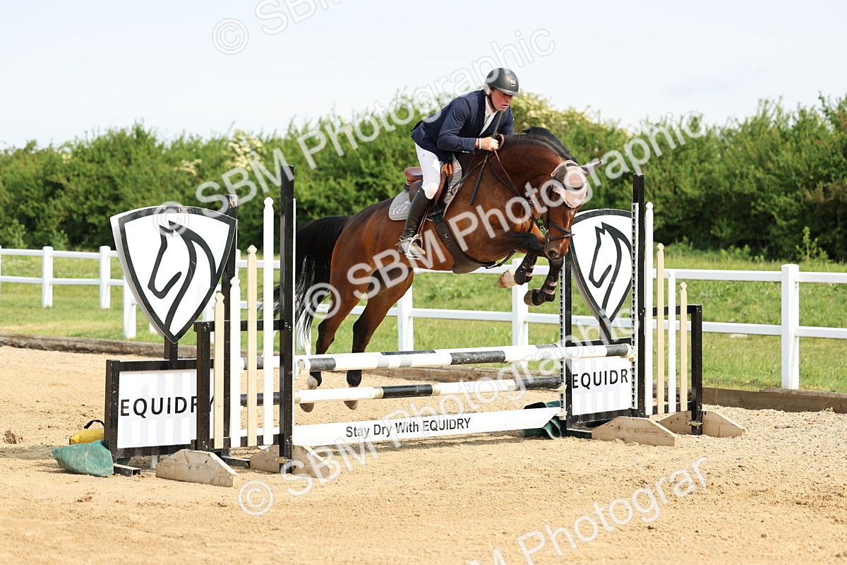 SBM_003935 - Class 15 - Clear Round