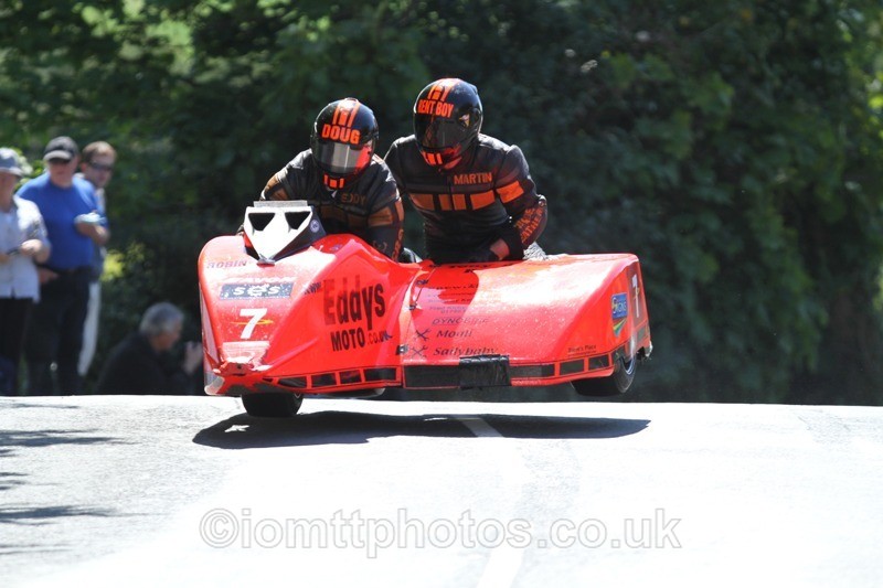 IMG_2547 - Sidecar Race 2 - TT 2013